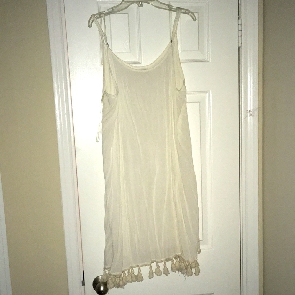Off White Sleeveless Sun Dress